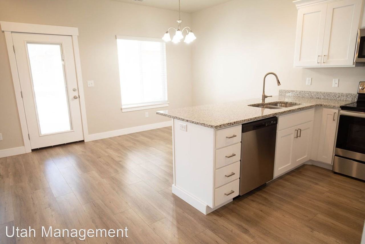 3338 S Kate Ln - Photo 3 of 23