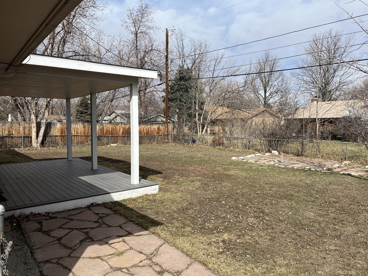 3605 Martin Dr - Photo 4 of 38