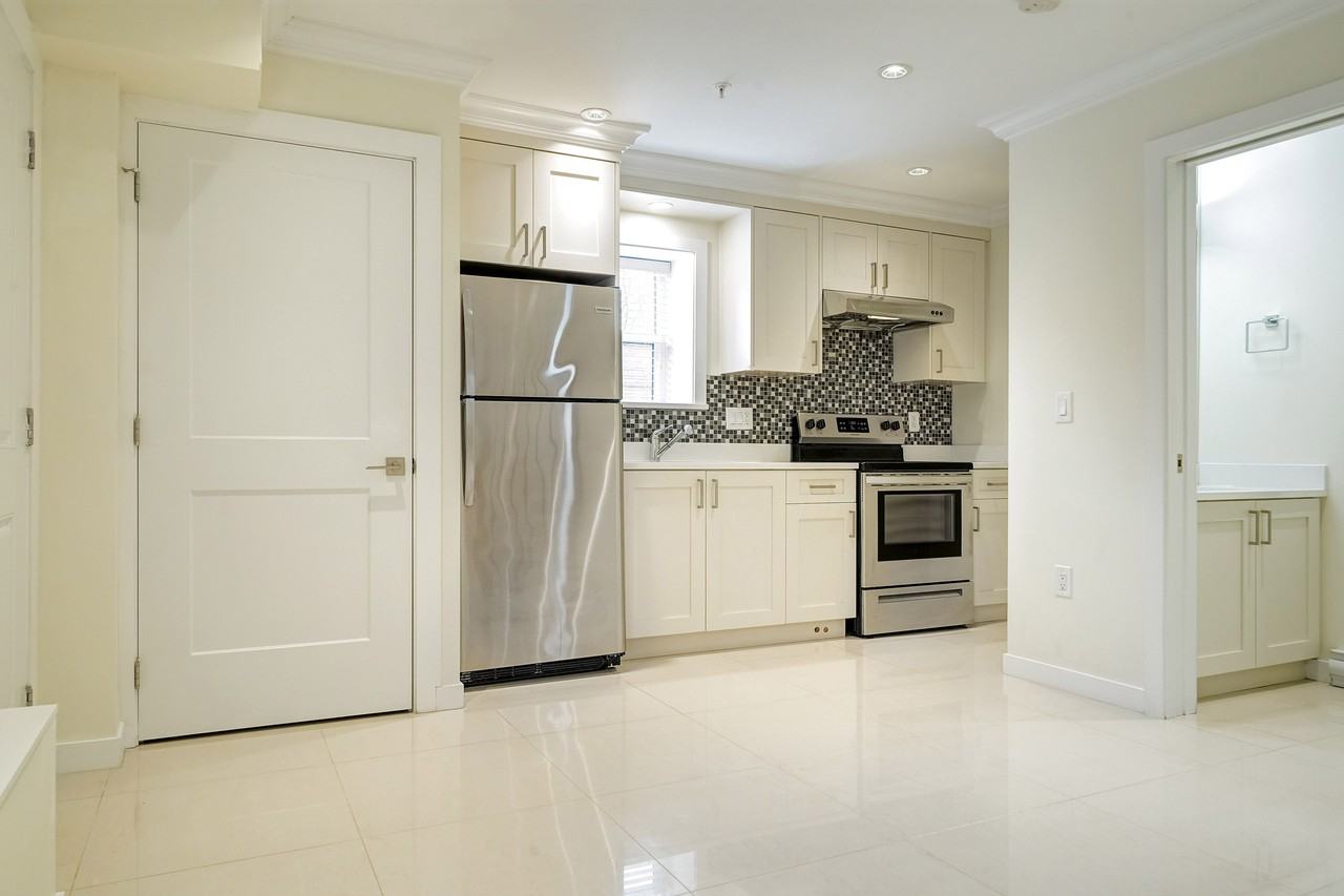 1526 West 62nd Avenue - Photo 5 of 22