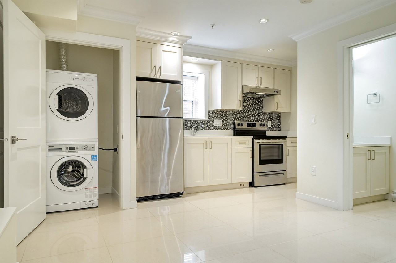 1526 West 62nd Avenue - Photo 3 of 22