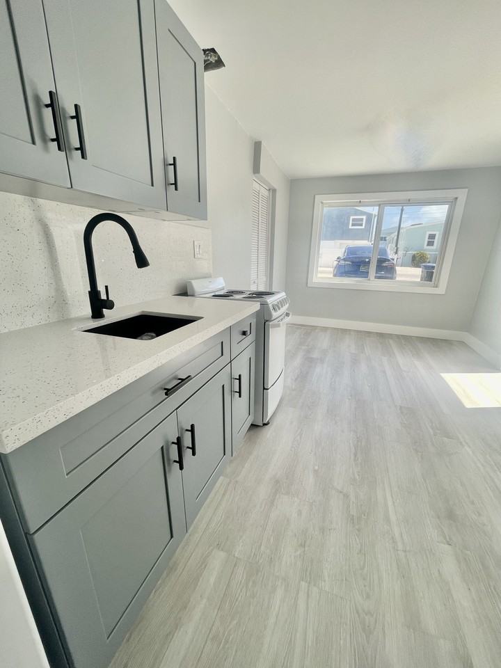 Burgundy Drive - Photo 3 of 10