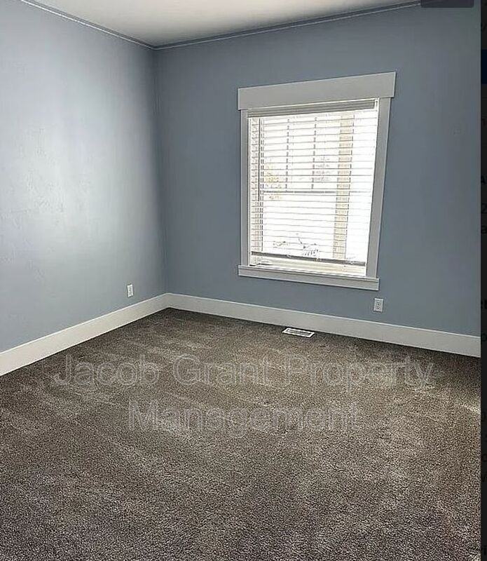 5319 Eaglewood Dr - Photo 7 of 15