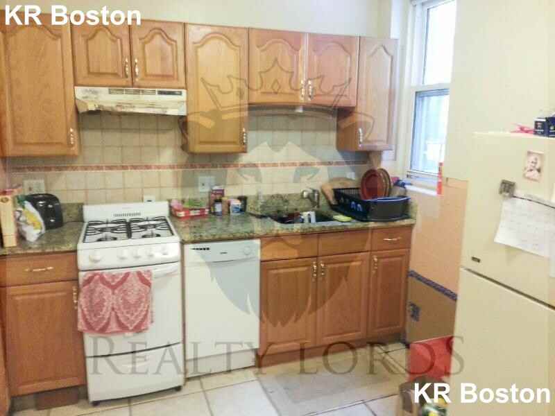 Gordon St. & Commonwealth Ave #9 - Photo 3 of 8