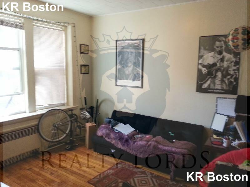 Gordon St. & Commonwealth Ave #9 - Photo 4 of 8