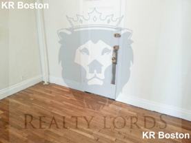 Warren St. & Commonwealth Ave #14 - Photo 1 of 1