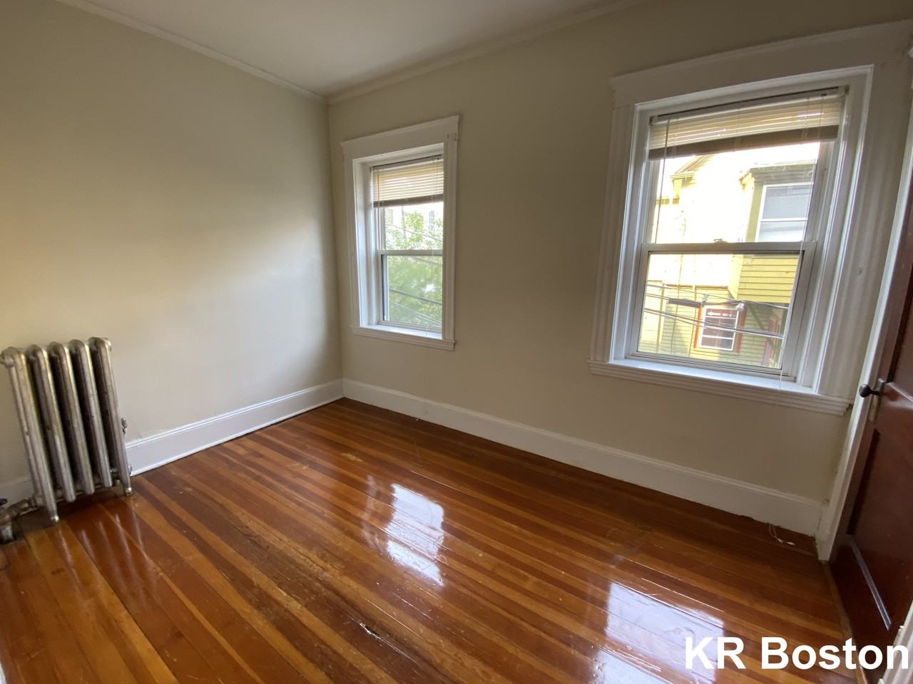 Summer & Central #7 - Photo 2 of 15