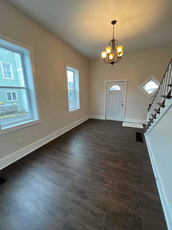 14A N High St - Photo 3 of 21