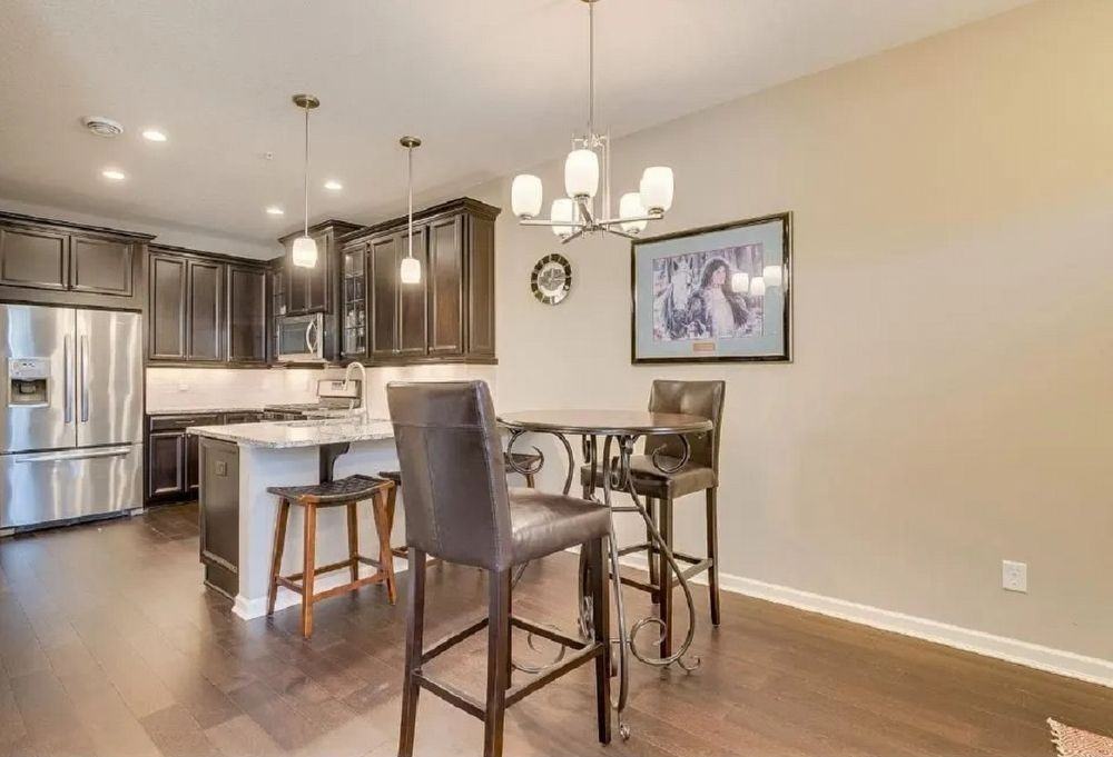 6923 Crosby Ct - Photo 2 of 24