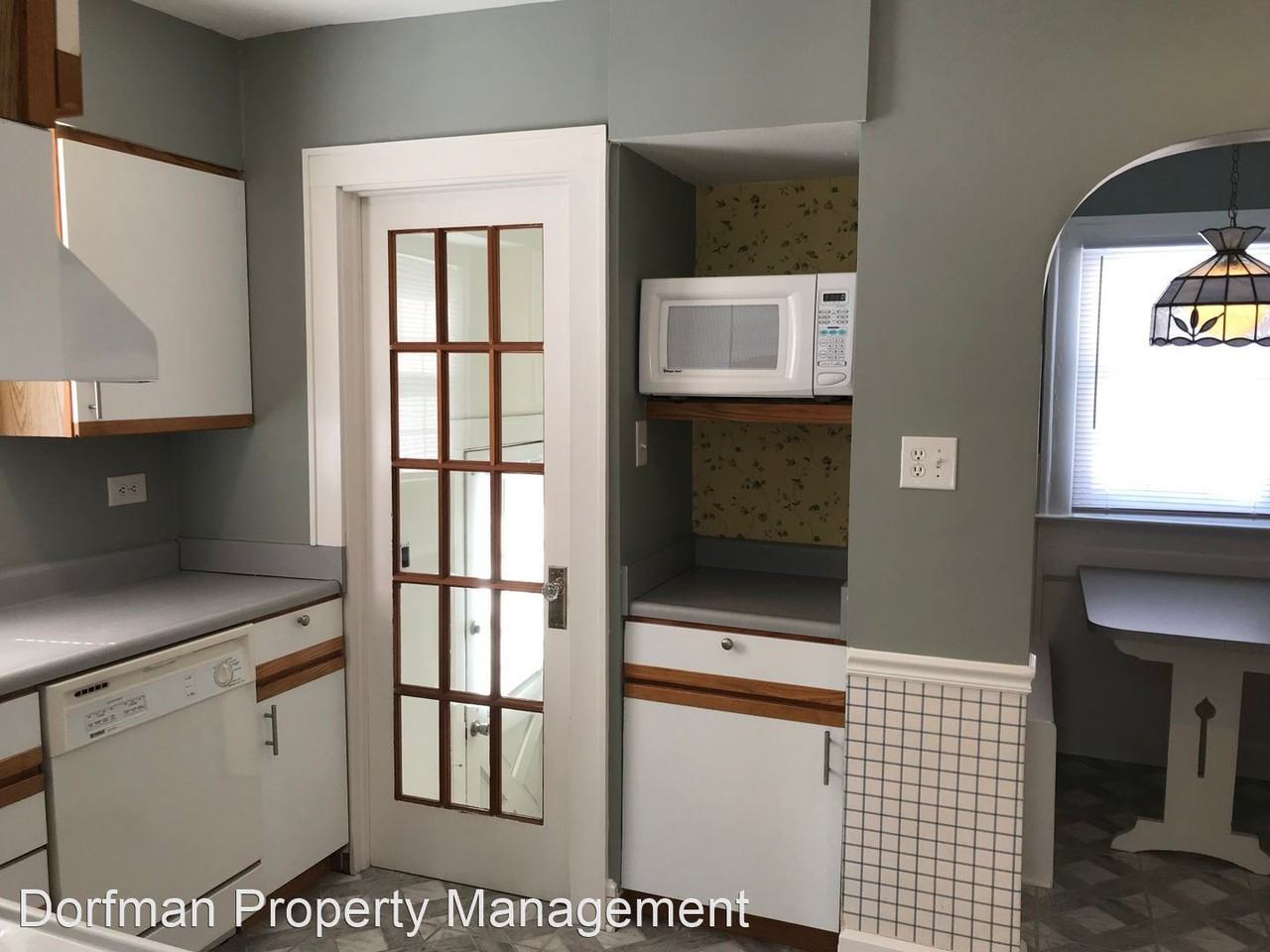 302 N Kenyon St - Photo 2 of 10