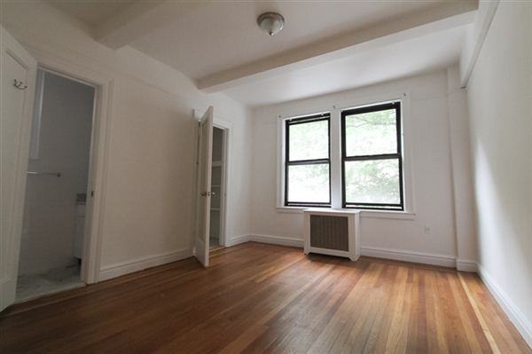 W 68 & CENTRAL PARK WEST Apartments Central Park West, New York, NY