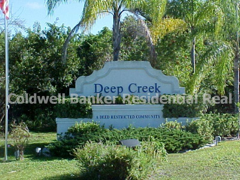 421 Londrina Dr - Photo 2 of 14