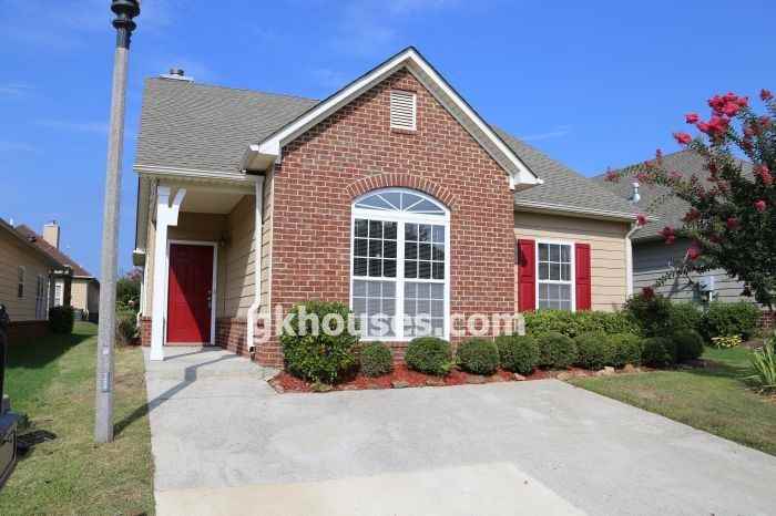 1076 Fairbank Ln - Photo 2 of 38