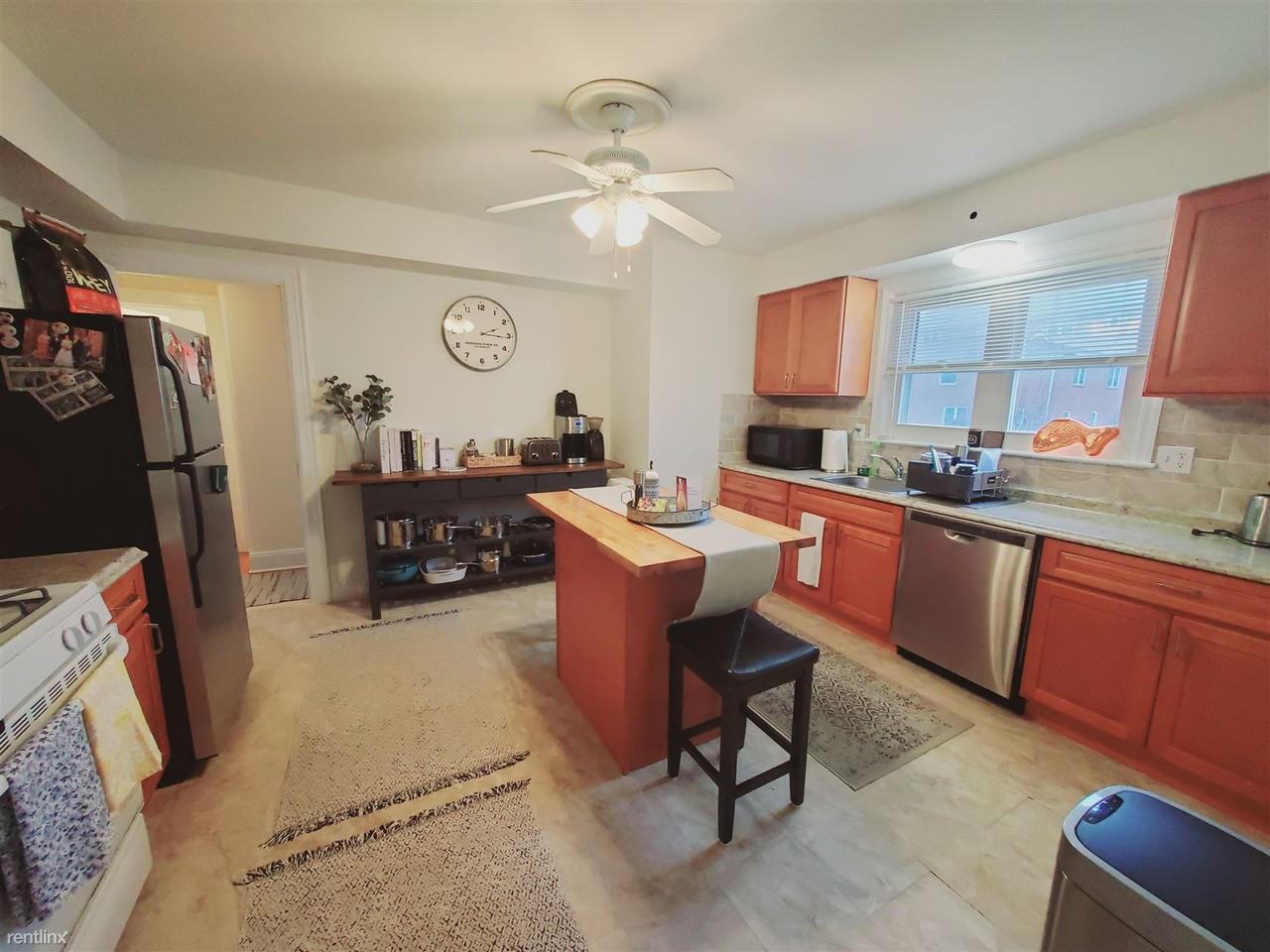 32 Columbus Ave - Photo 2 of 10