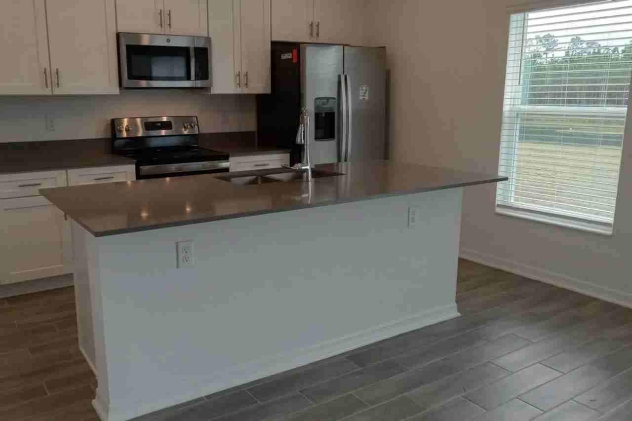 1145 Sand Trap Ct - Photo 3 of 19