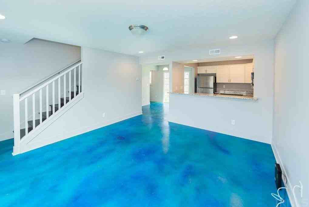 1150 W Rangeview Cir - Photo 3 of 36