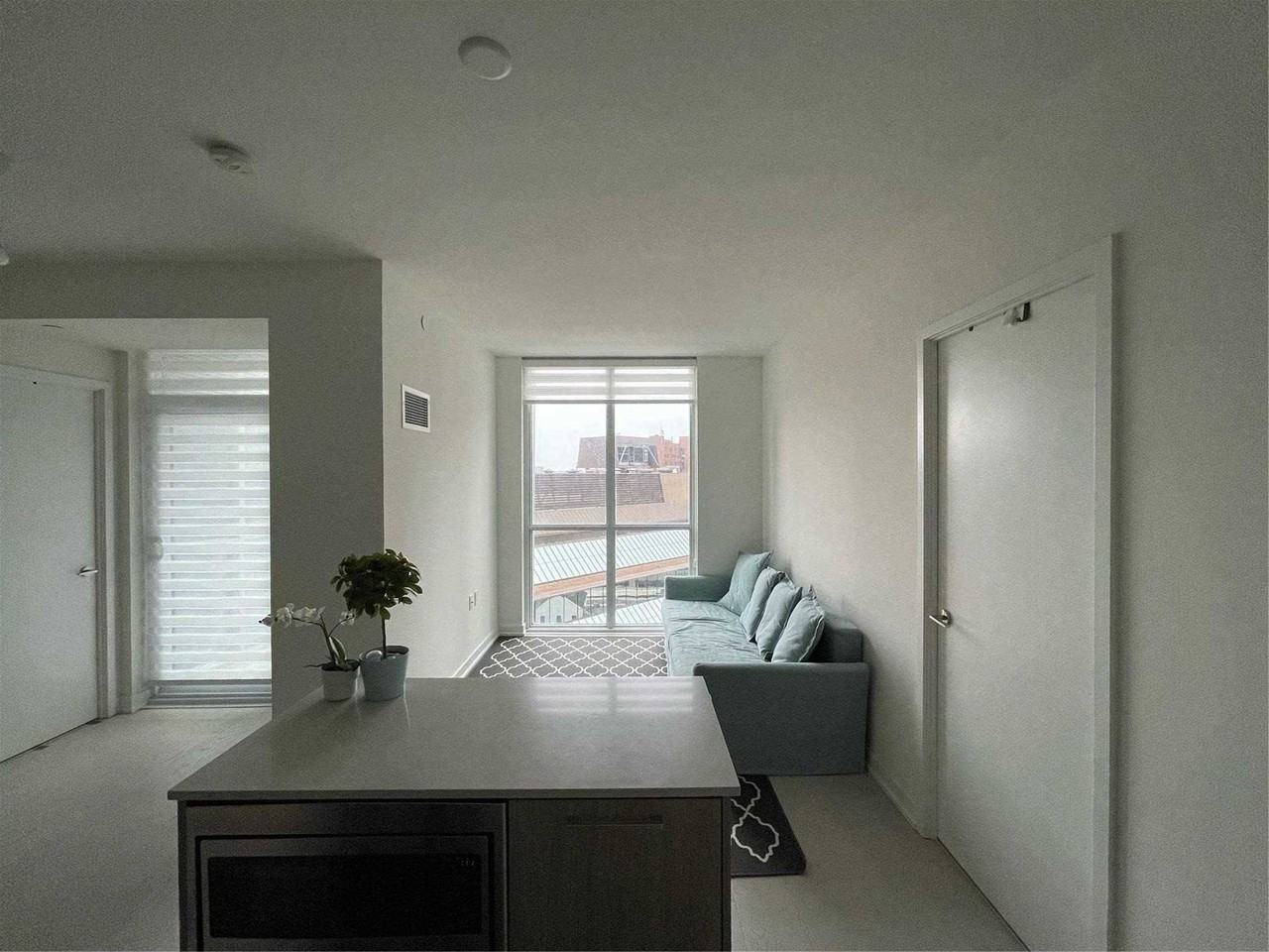 1 York Street #1011 - Photo 2 of 9