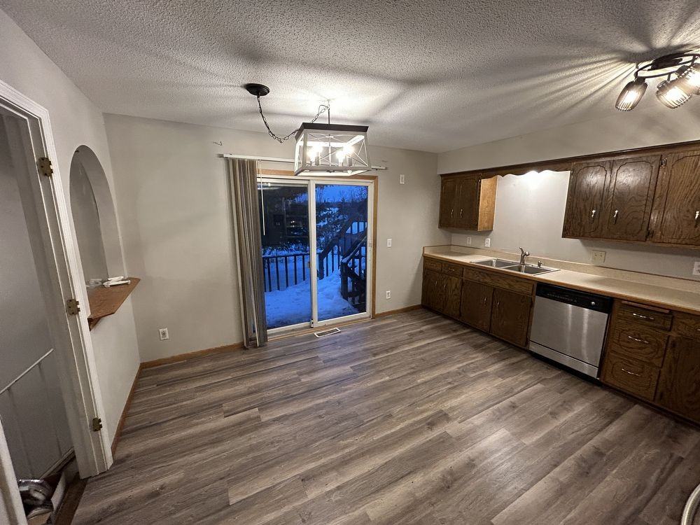 3600 Centerwood Rd - Photo 3 of 17