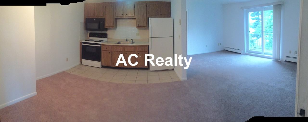 Meridian St #22 - Photo 2 of 9