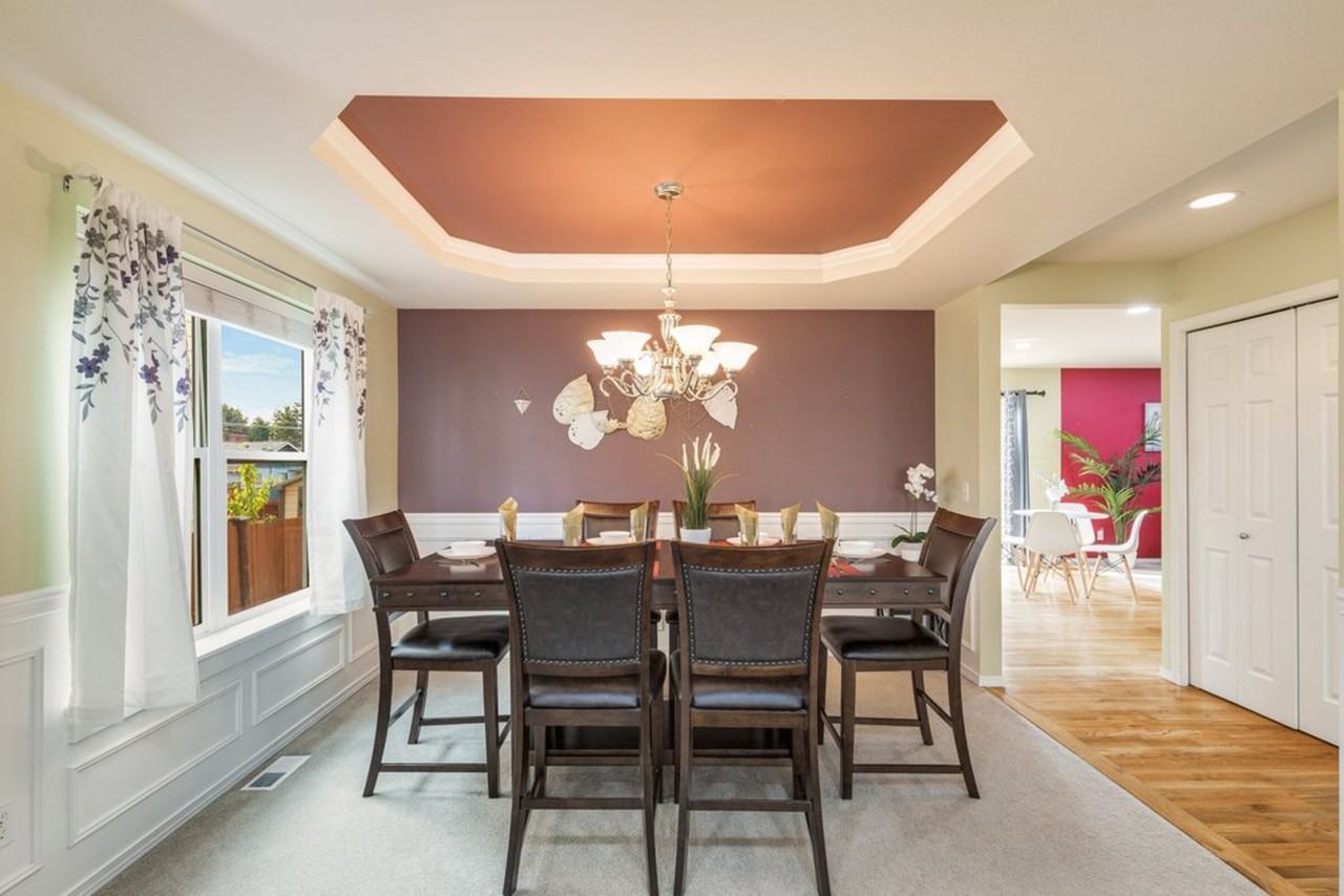 1727 Se 30th Pl #1 - Photo 2 of 12