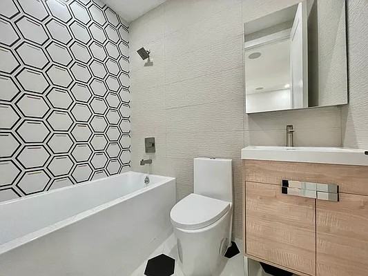 1027 Putnam Avenue #4 - Photo 2 of 3