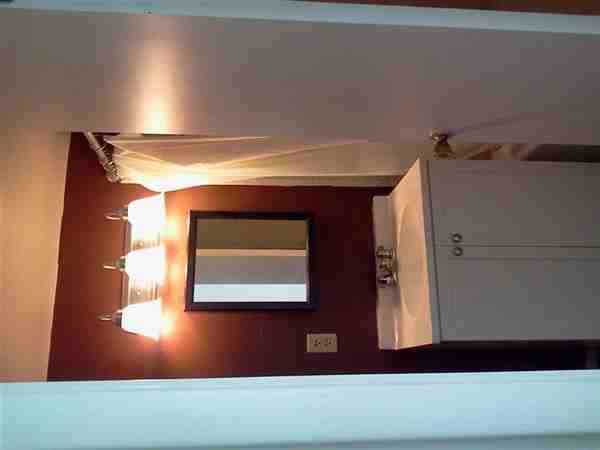 Hillcrest Apts. - Photo 2 of 4