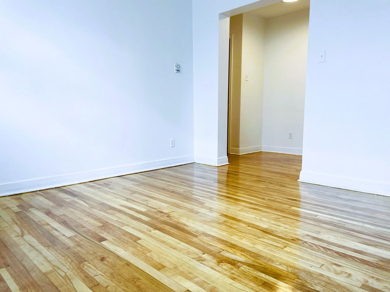 510 Rue Faillon Est - Photo 3 of 14