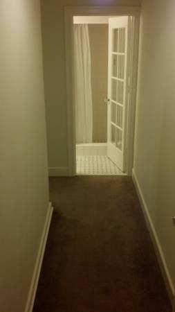 701 Pine St #10 - Photo 3 of 5