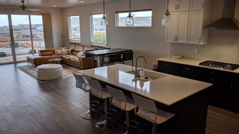 945 W Jonathon Dr - Photo 4 of 50