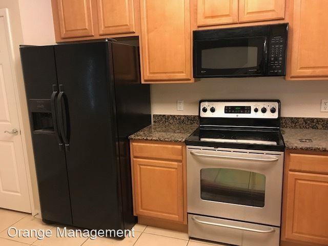 6930 Hochad Dr - Photo 3 of 16