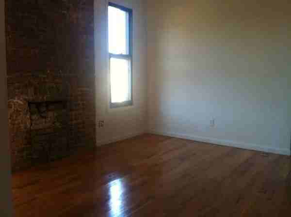 Willoughby Avenue - Photo 3 of 3