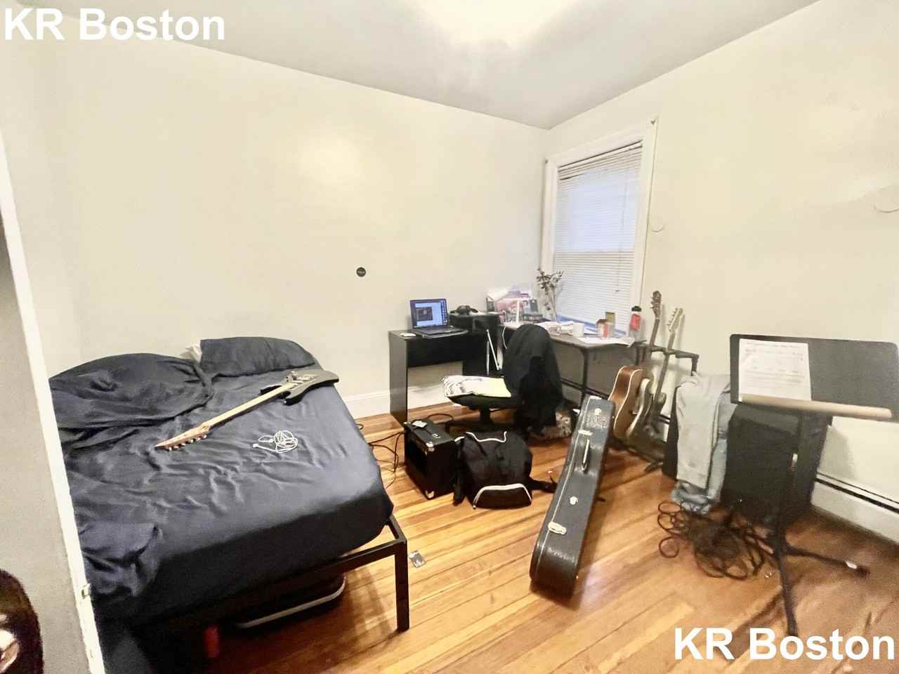 Washington St. & Bartlett St. #2 - Photo 7 of 50