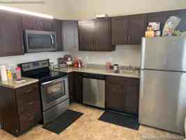featured image of 172 Bigelow St #1