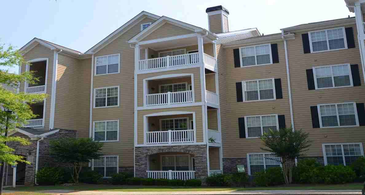 The Fairways at Jennings Mill Apartments 355 Jennings Mill Pkwy