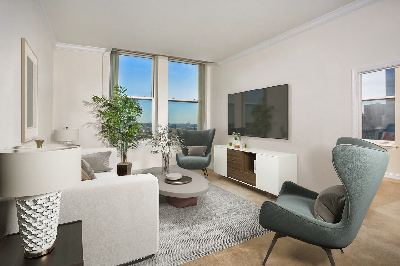 Standard - Photo 2 of 30