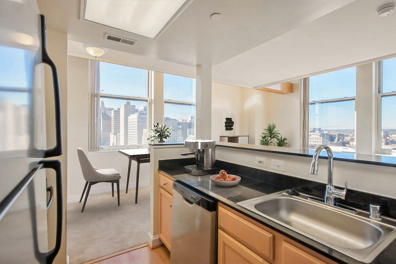 Standard - Photo 3 of 30