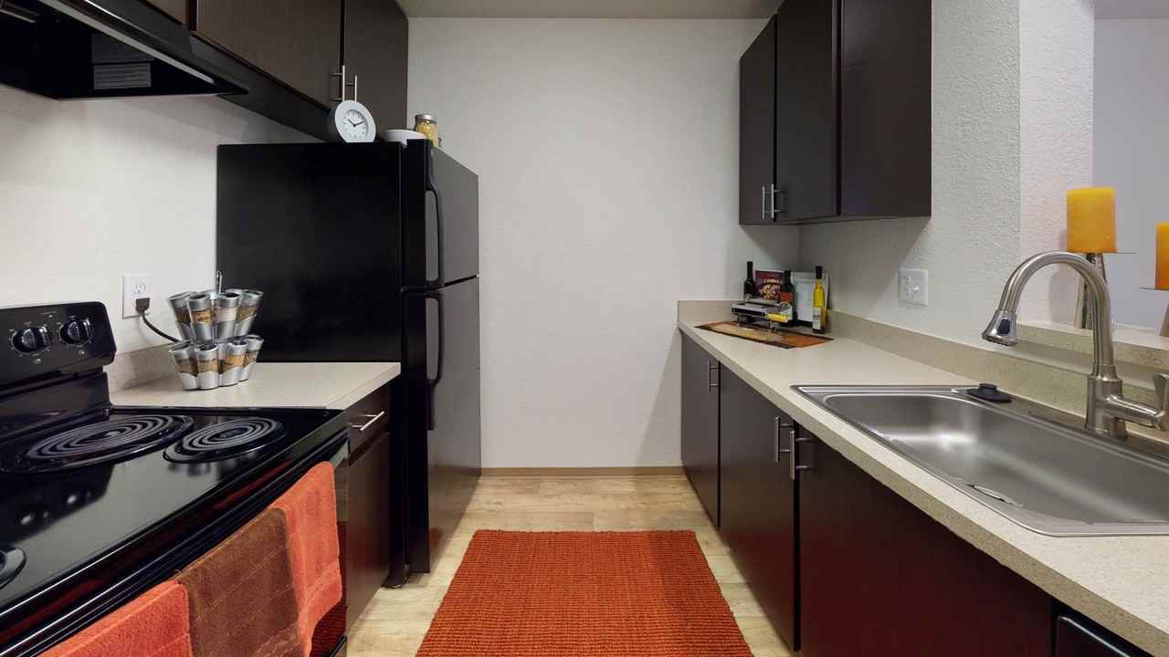 North Creek Apartments - Photo 4 of 37