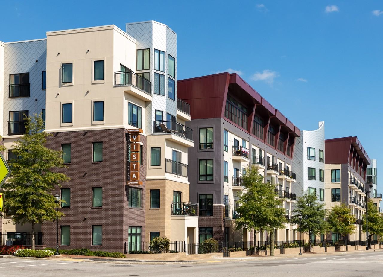 Vista Germantown - Photo 2 of 31