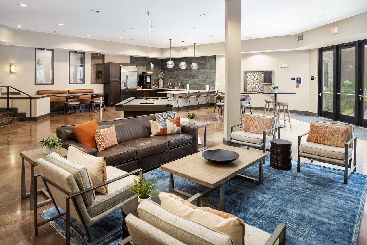 Vista Germantown - Photo 4 of 31