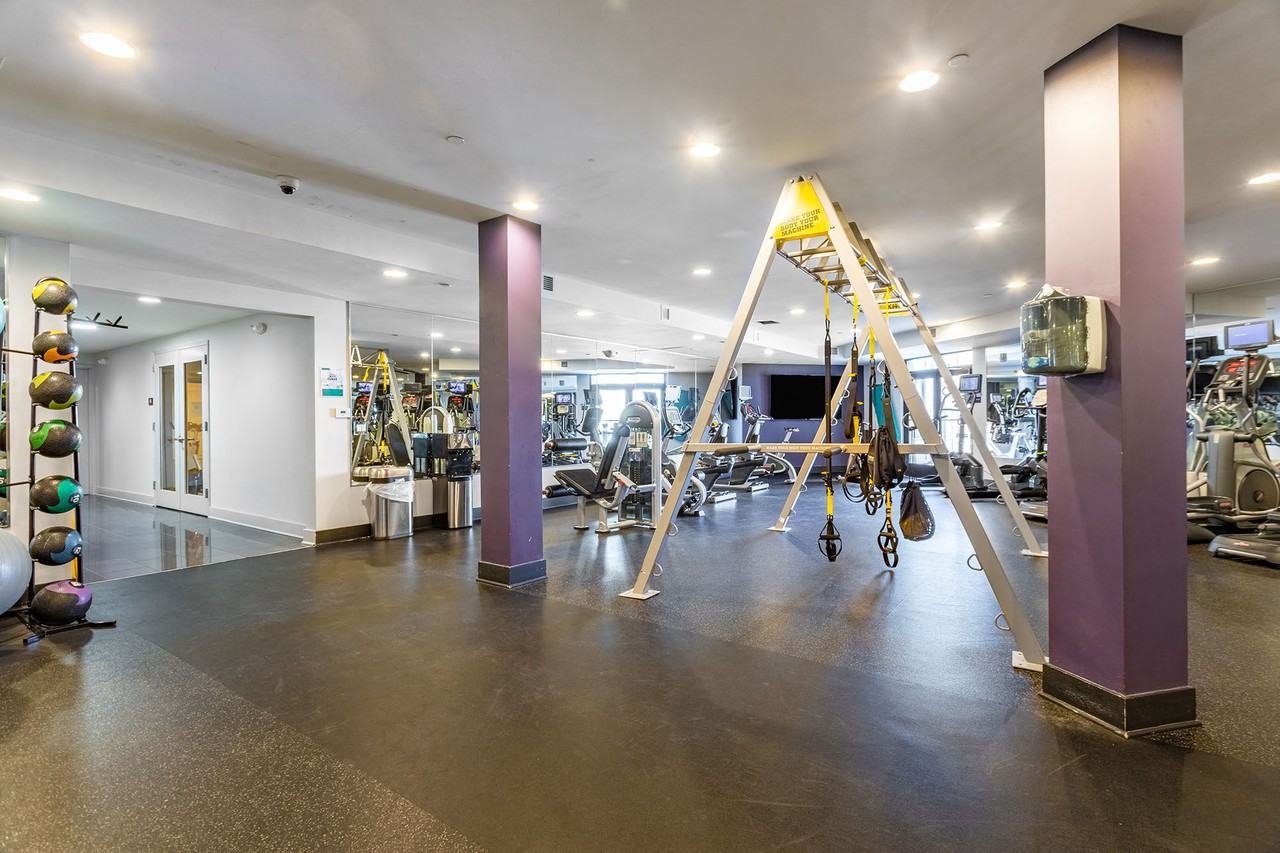 Valley and Bloom - Photo 6 of 26