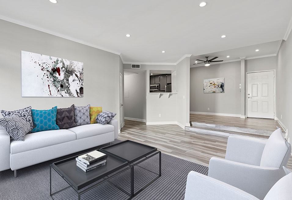 Chateau Encino - Photo 6 of 22