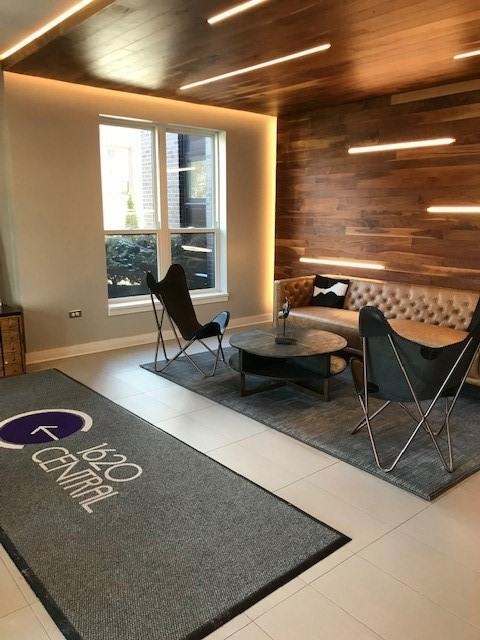 1620 Central - Photo 5 of 8