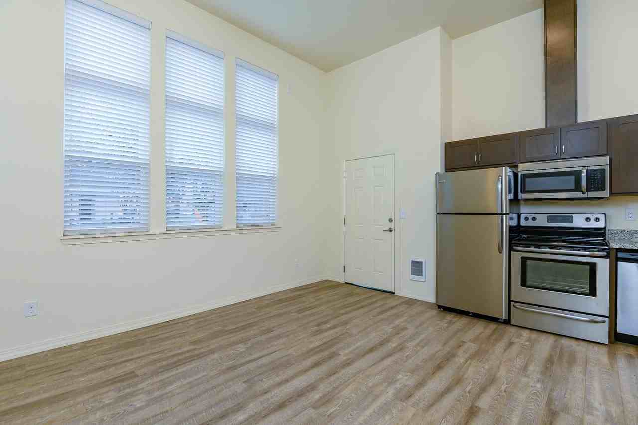 Midtown Apartments - Photo 2 of 18