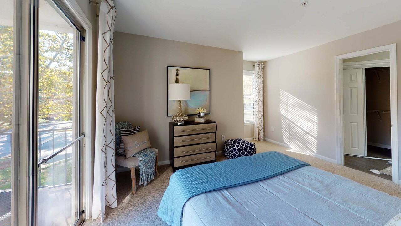 Heritage at Waters Landing - Photo 7 of 34