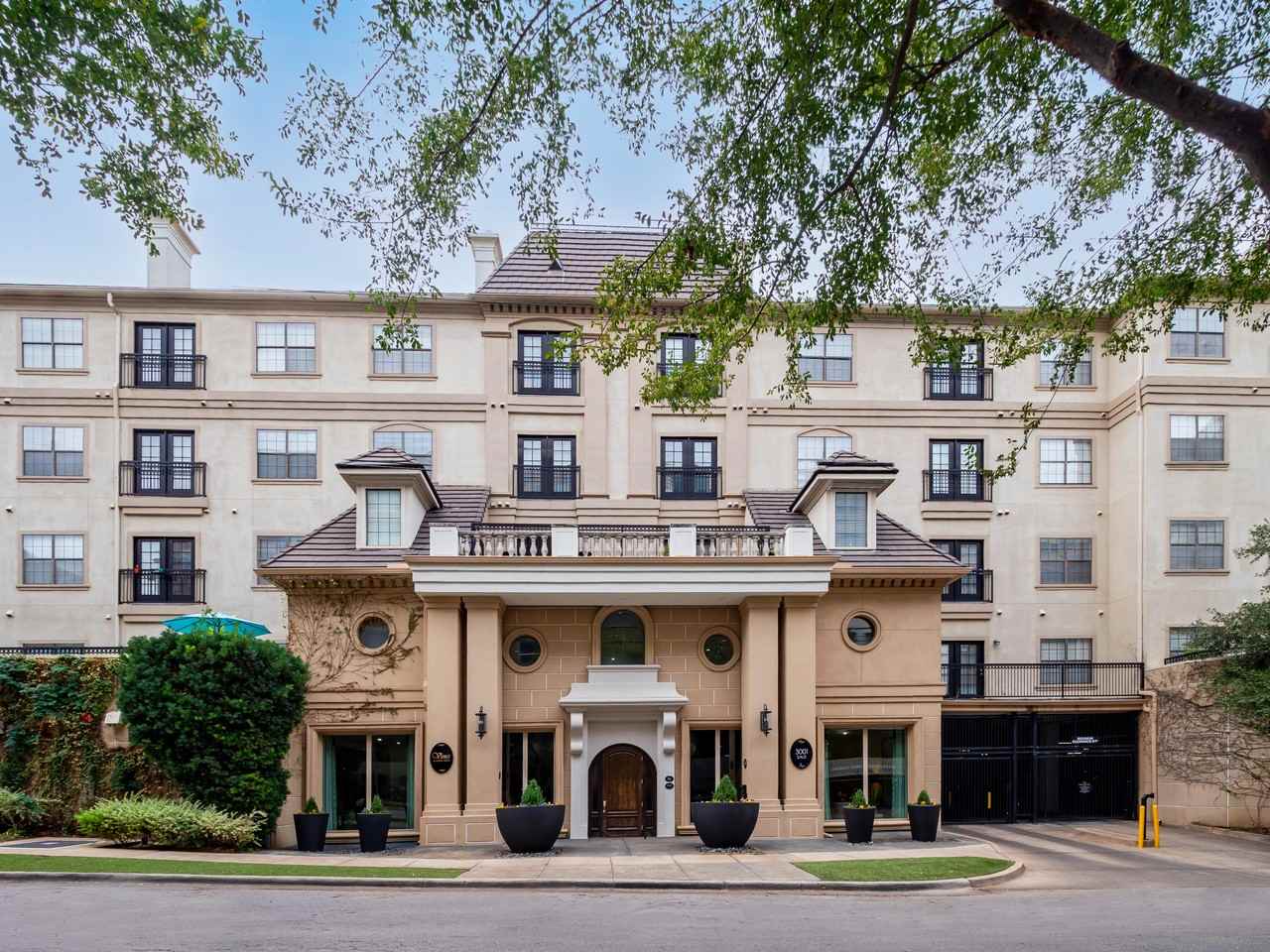 Vines at Turtle Creek Apartments 3001 Sale St, Dallas, TX 75219 Zumper