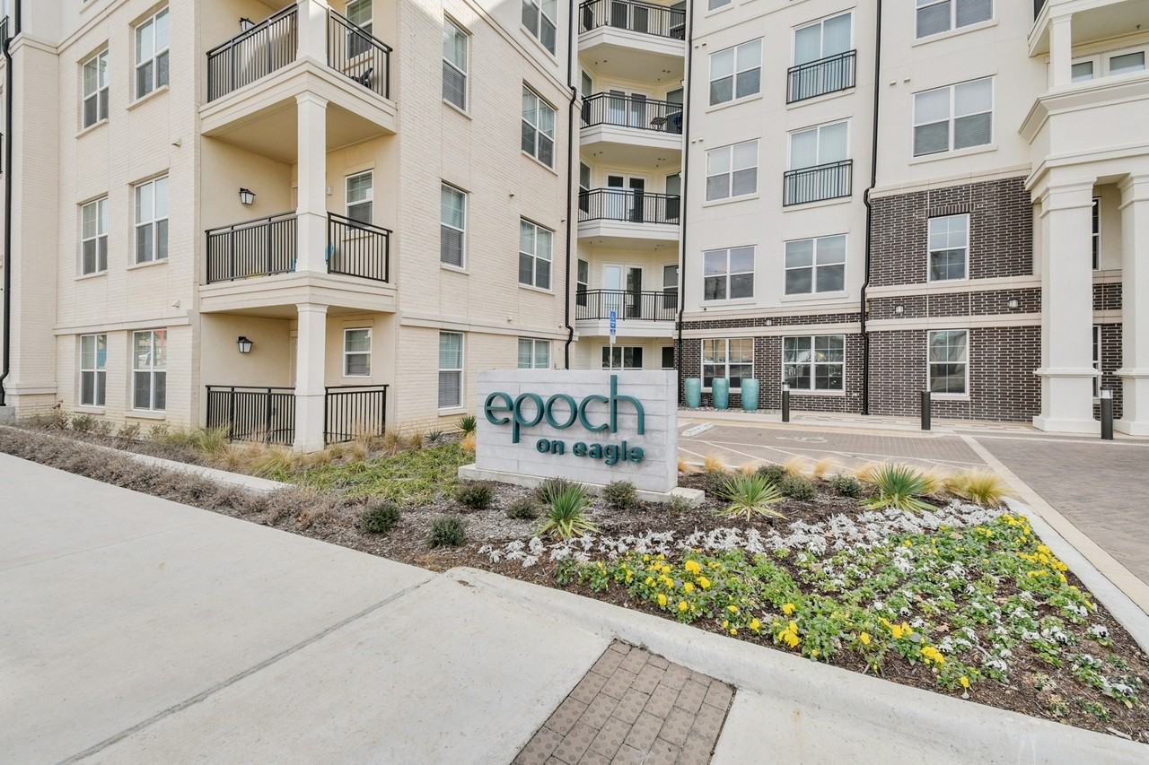 Epoch on Eagle - Photo 2 of 27