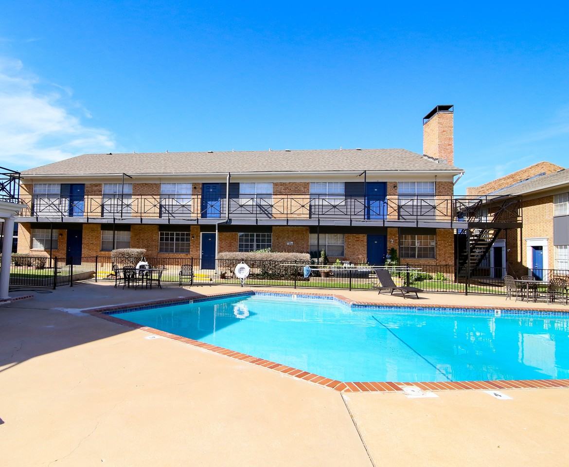 Heritage House Apartments 1307 N Meridian Ave, Oklahoma City, OK