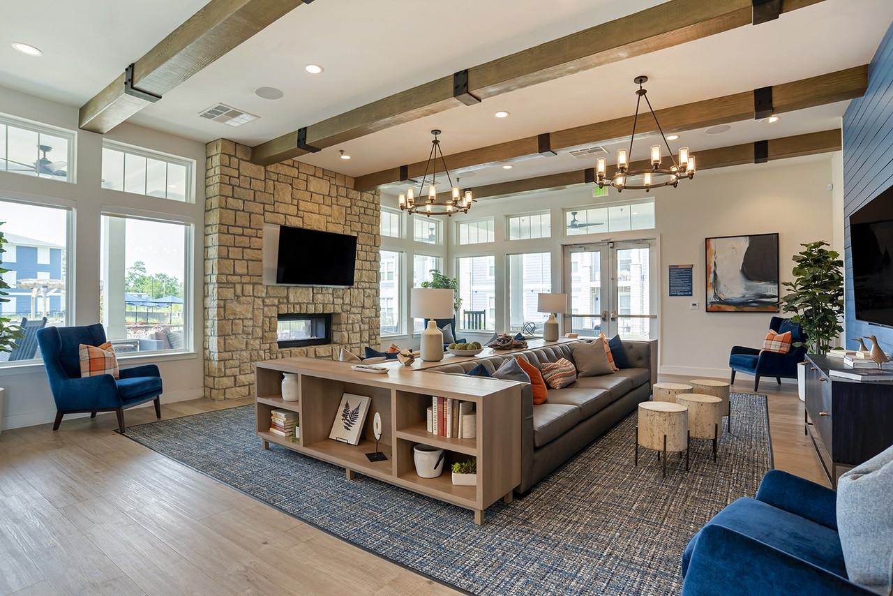 The Mason at Fremaux Park Apartments - Photo 5 of 32