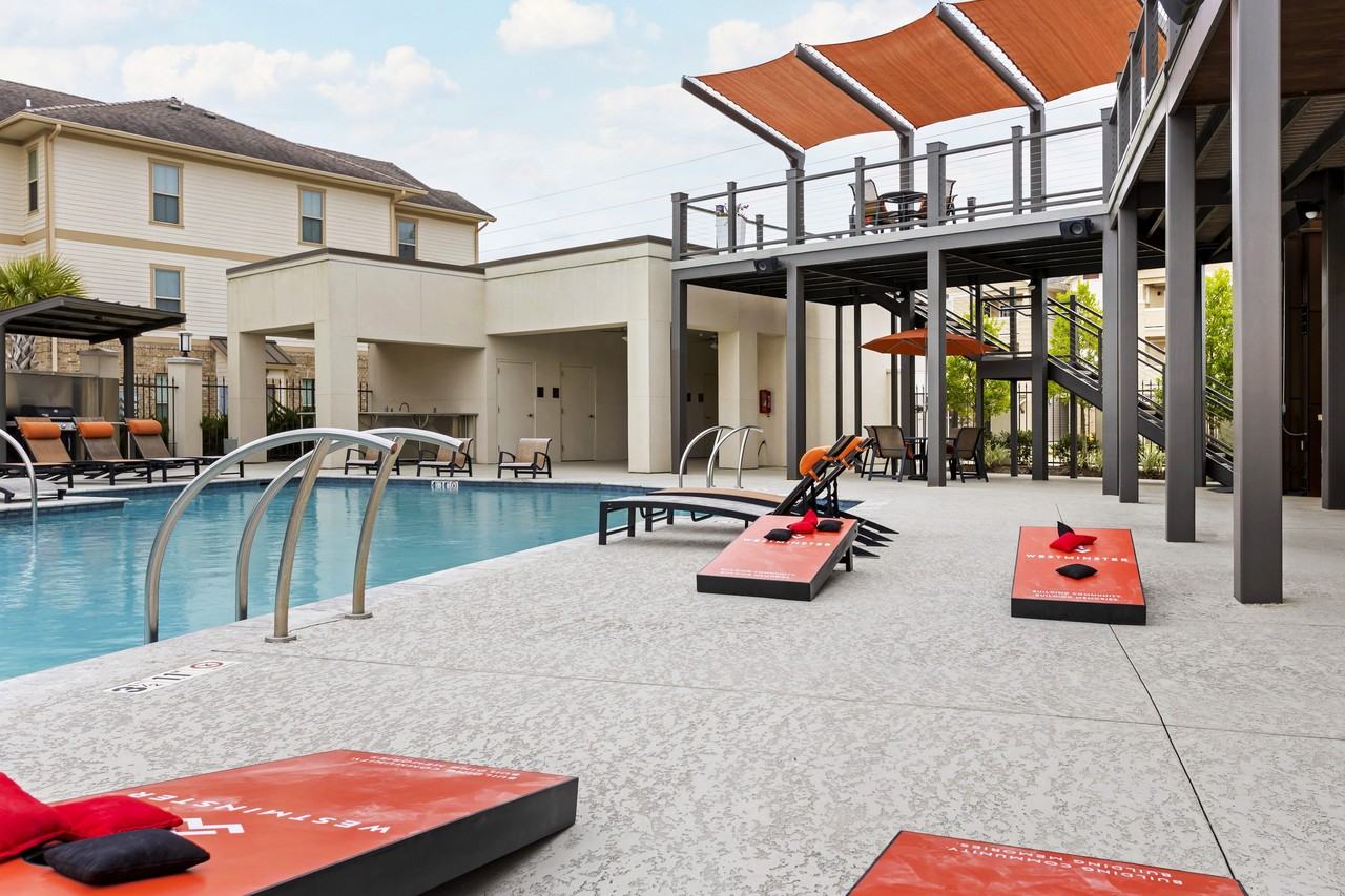 La Veranda at Polly Lane Apartments - Photo 3 of 31