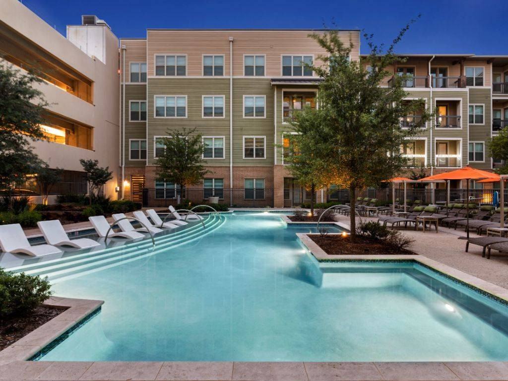 The Roosevelt Arlington Commons - Photo 7 of 25