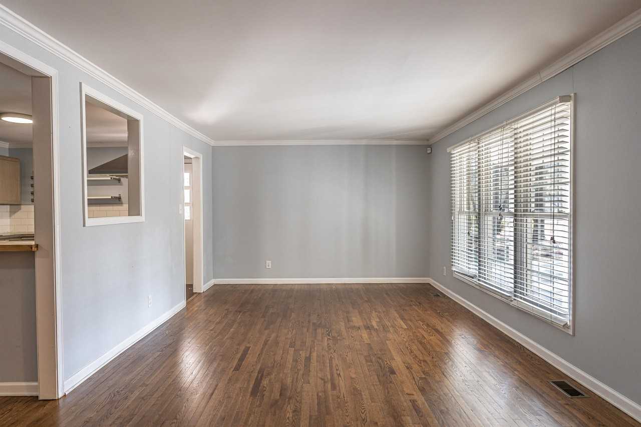 1573 W Pennsylvania Ave #1 - Photo 5 of 27